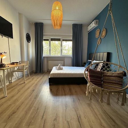 Appartement Central Studio Sapphire à Bucarest Extérieur photo