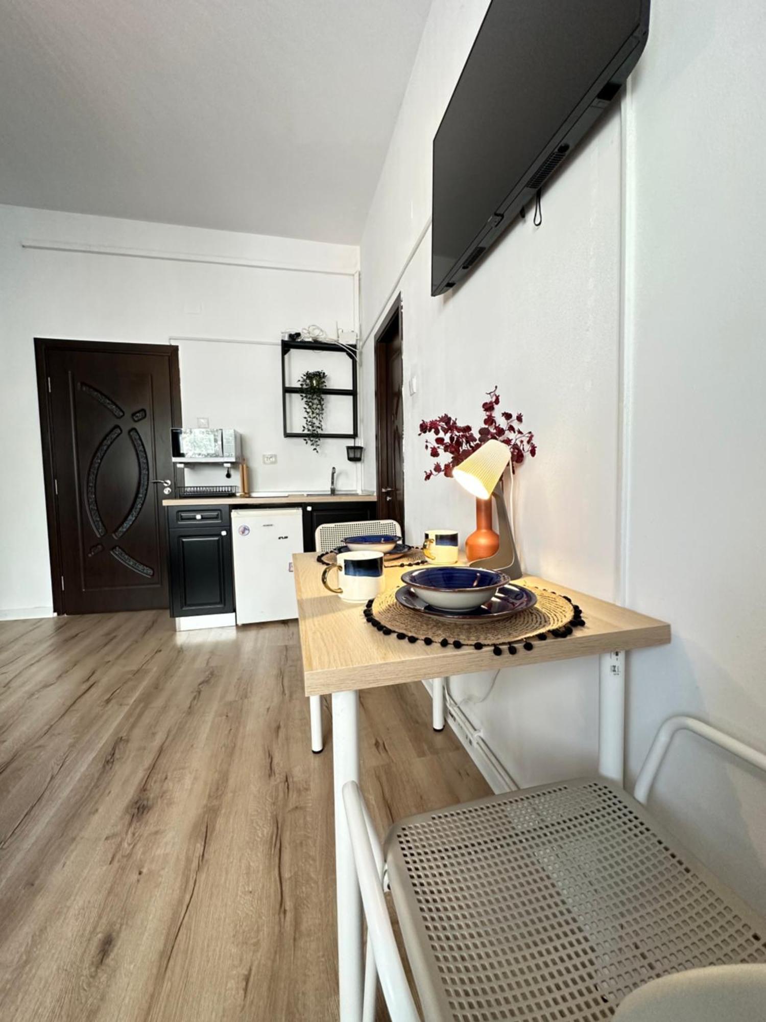 Appartement Central Studio Sapphire à Bucarest Extérieur photo